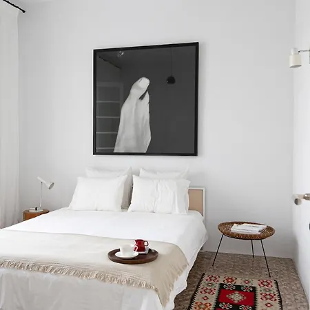 Ferienhaus Luxury Modernist Design Townhouse With Garden