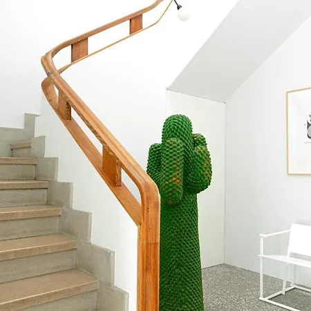 Luxury Modernist Design Townhouse With Garden 圣克鲁斯-德特内里费