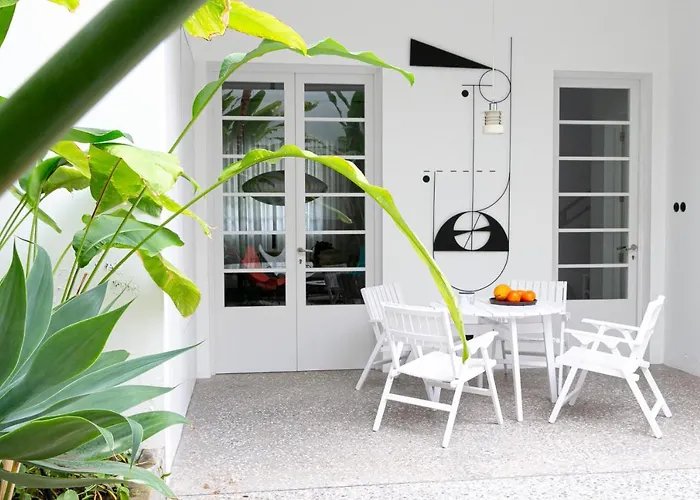 Luxury Modernist Design Townhouse With Garden * Santa Cruz de Tenerife